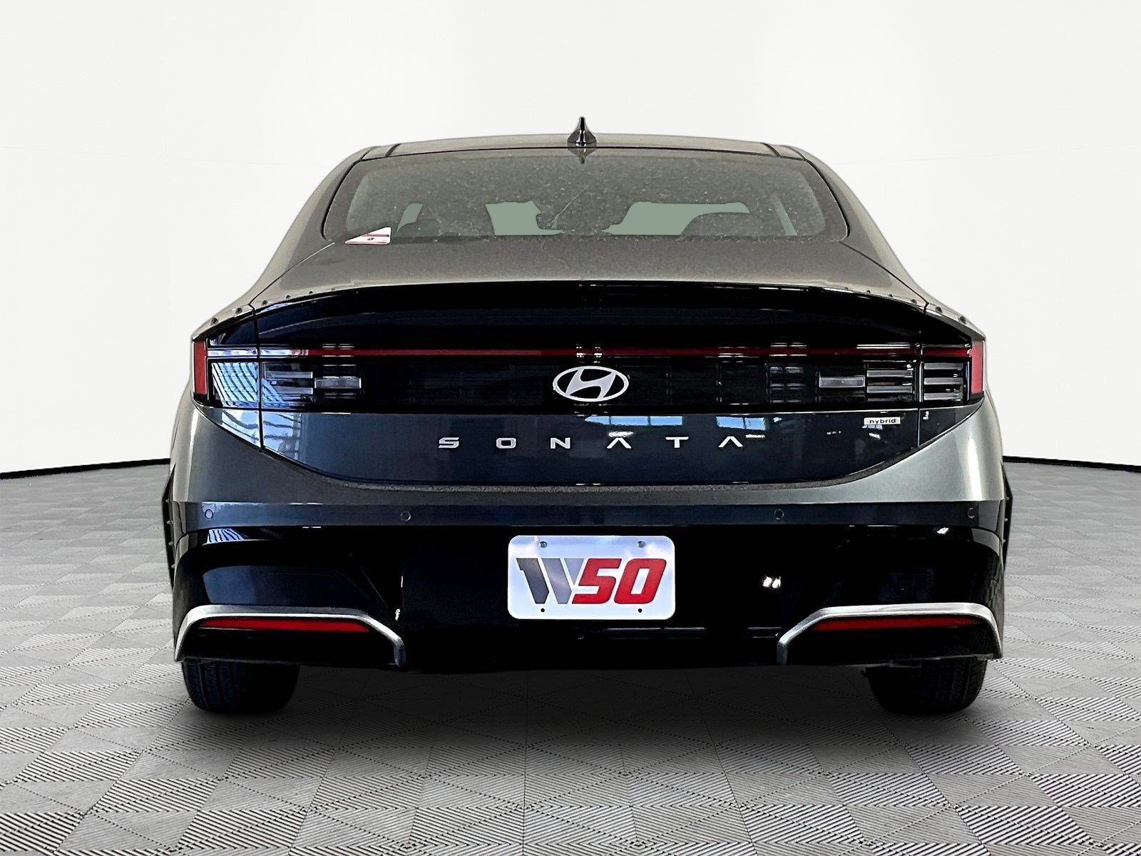 New 2026 Hyundai Sonata Limited FWD image 5