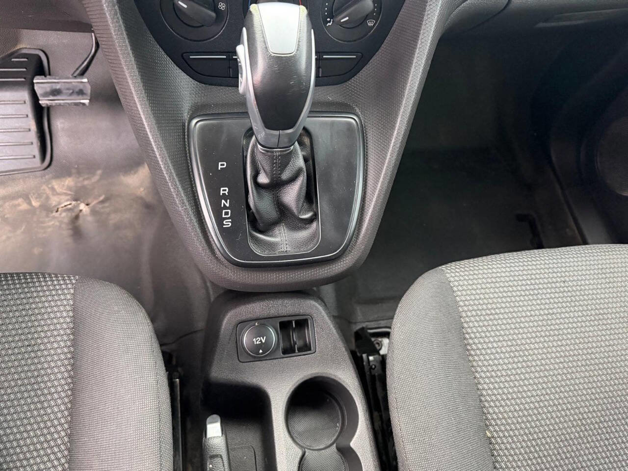 Used 2015 Ford Transit Connect XL image 26