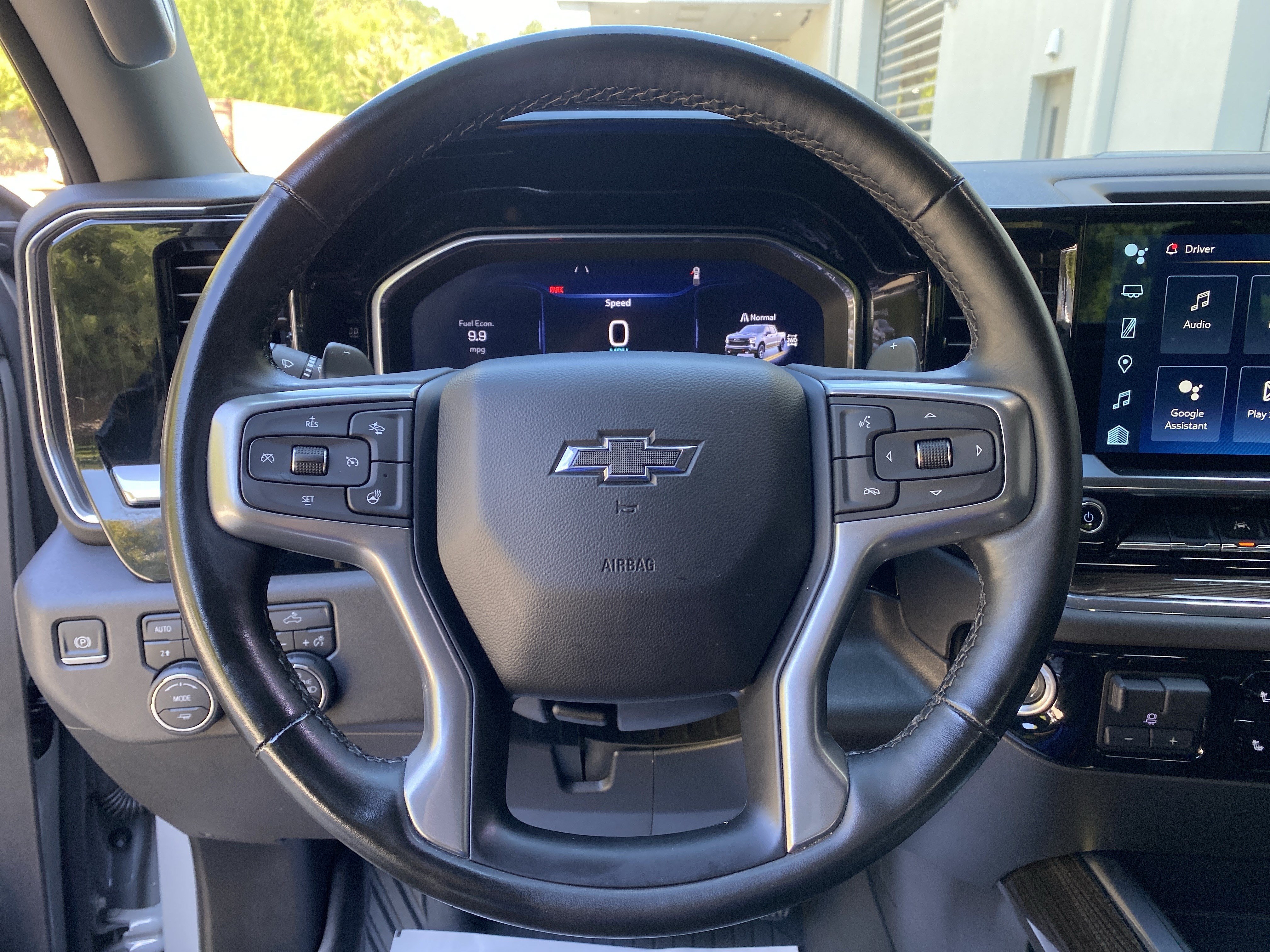 Used 2024 Chevrolet Silverado 1500 LT Trail Boss w/ Convenience Package II AWD/4WD image 20