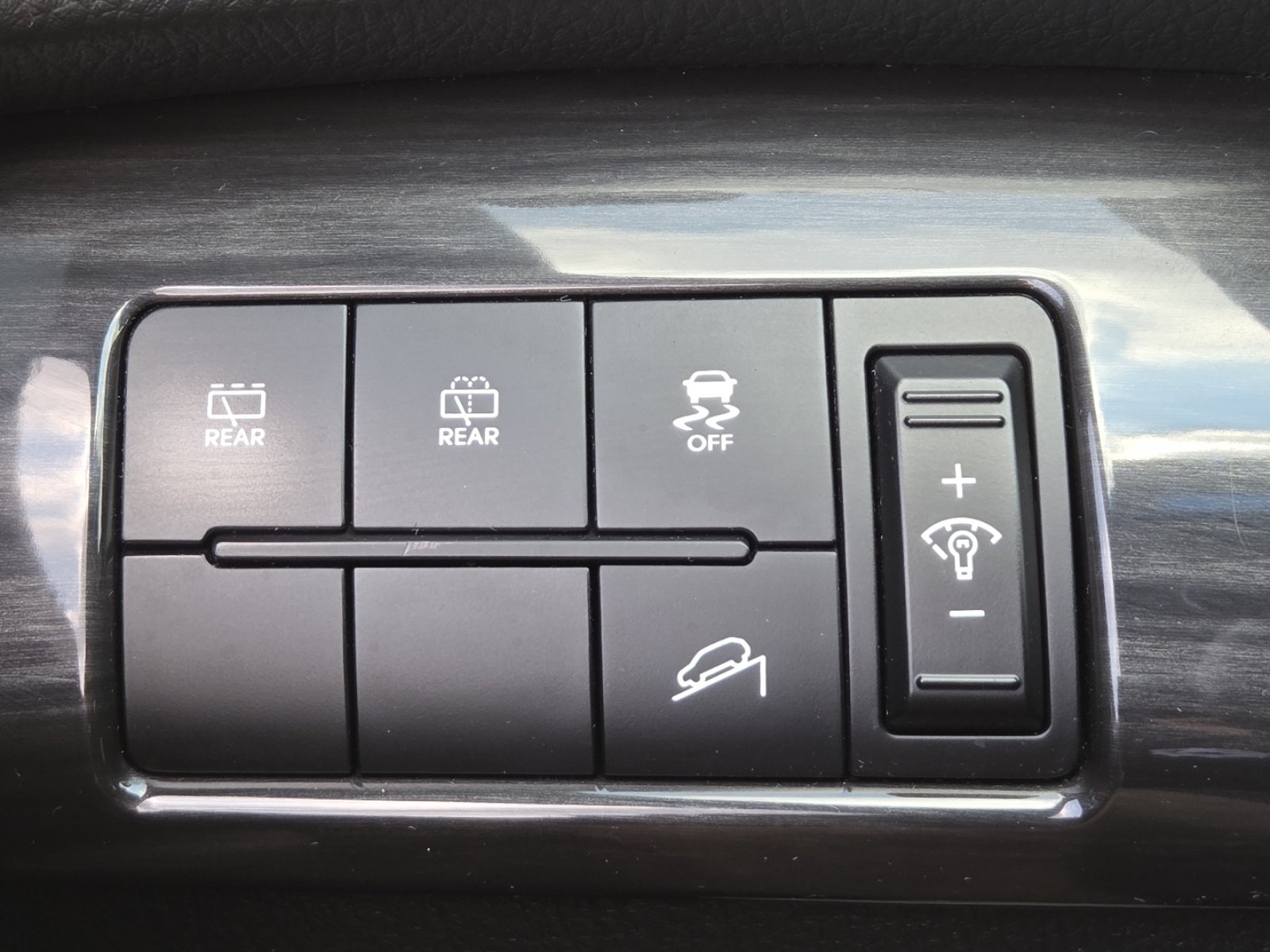 Used 2011 Kia Sorento 2WD image 5