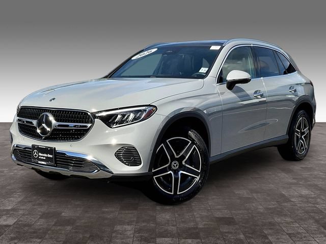 Used 2026 Mercedes-Benz GLC 300 4MATIC image 3