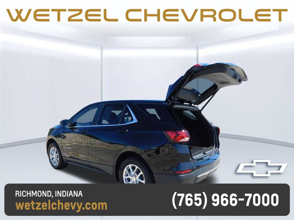 Used 2022 Chevrolet Equinox LT w/ Driver Convenience Package AWD/4WD image 21