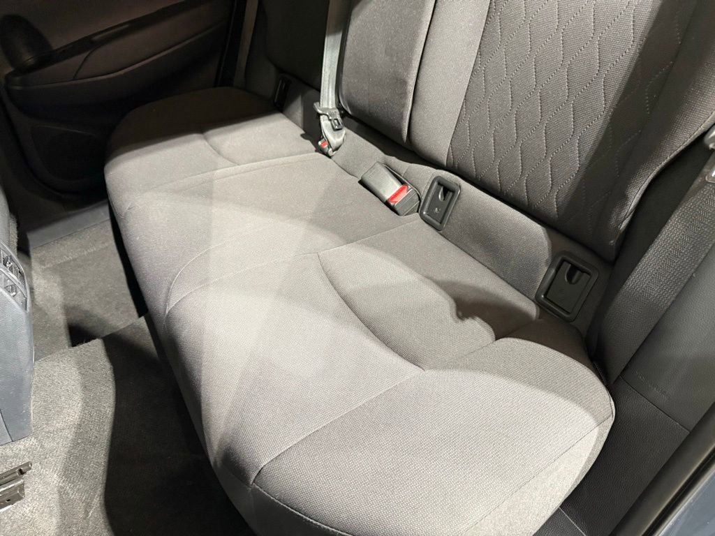 Certified 2023 Toyota Corolla Cross LE AWD/4WD image 19