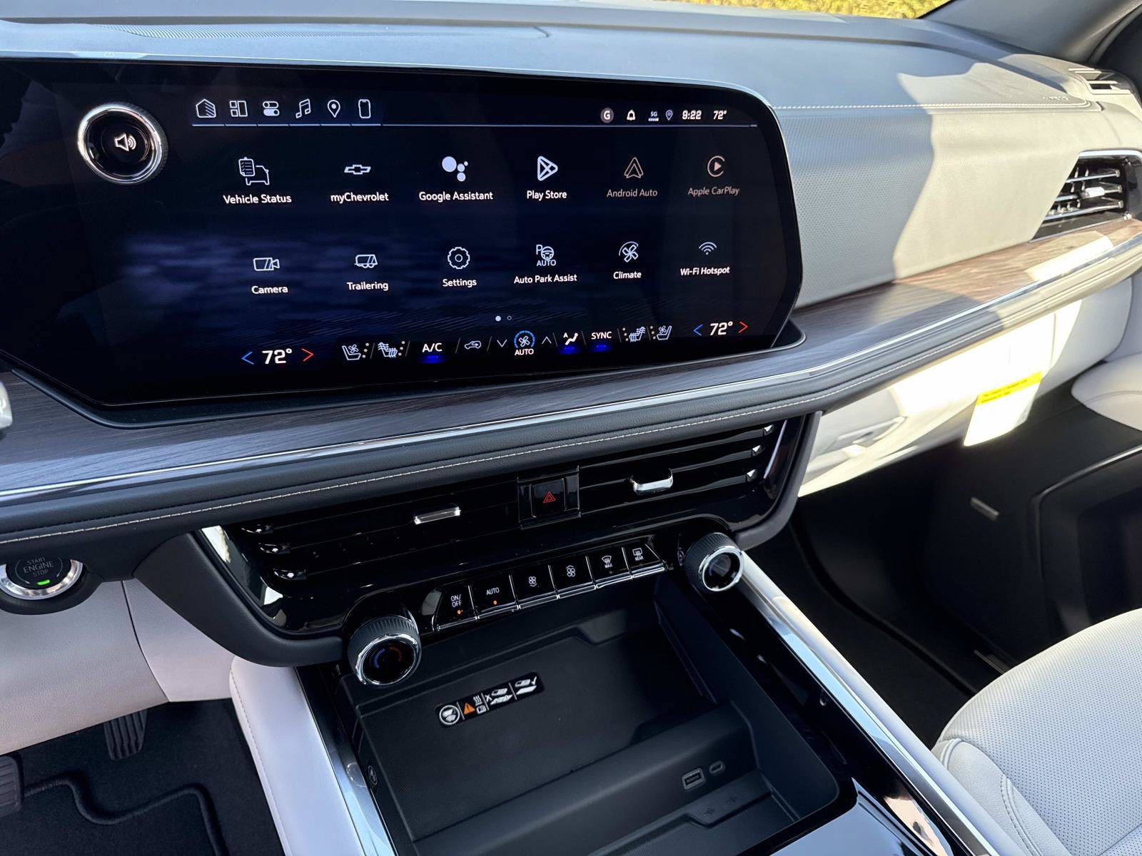 New 2026 Chevrolet Suburban Premier AWD/4WD image 26