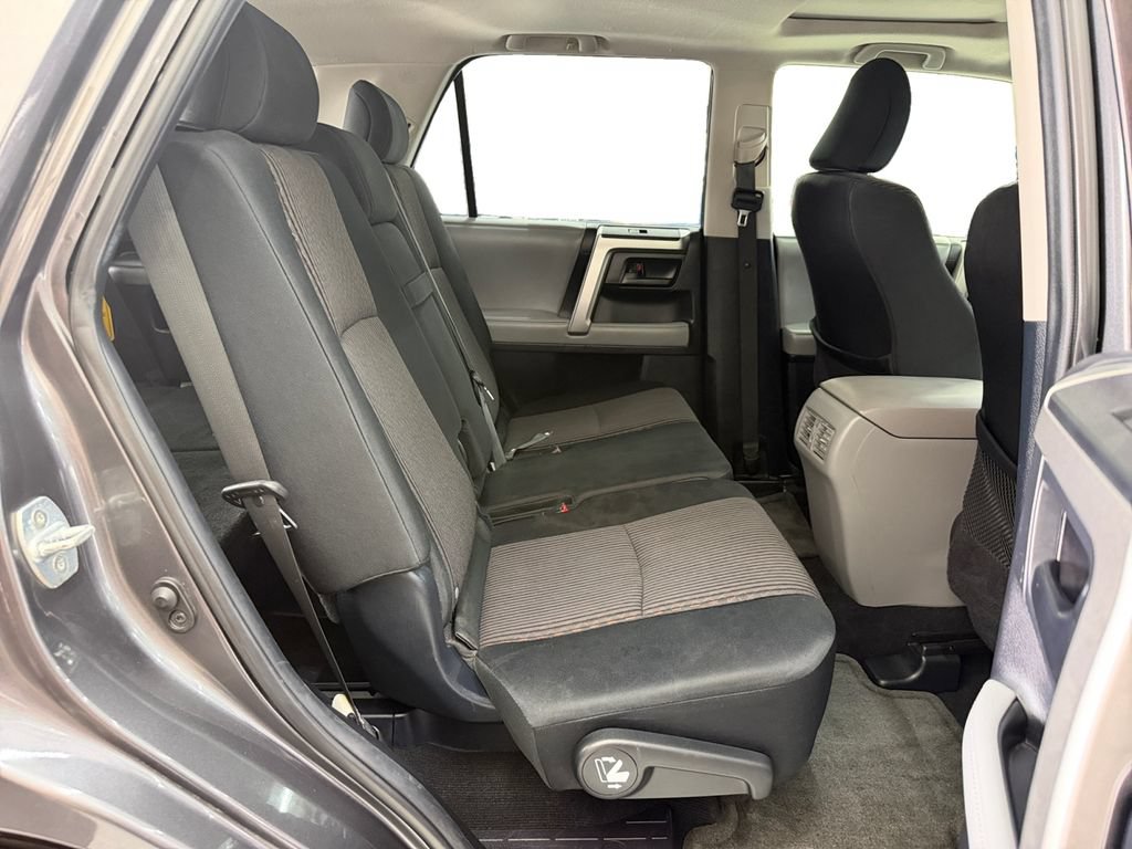 Used 2013 Toyota 4Runner SR5 w/ Convenience Pkg RWD image 18