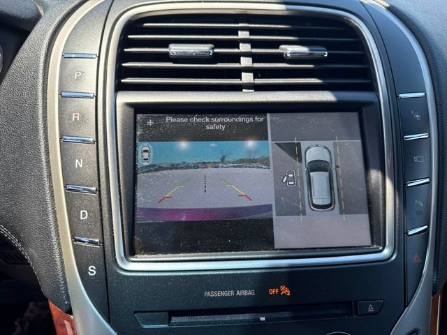 Used 2018 Lincoln MKX Reserve w/ Luxury Package AWD/4WD image 15