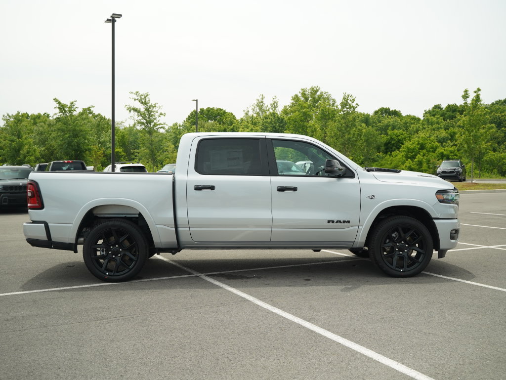 New 2026 RAM 1500 Laramie w/ Night Edition AWD/4WD image 8