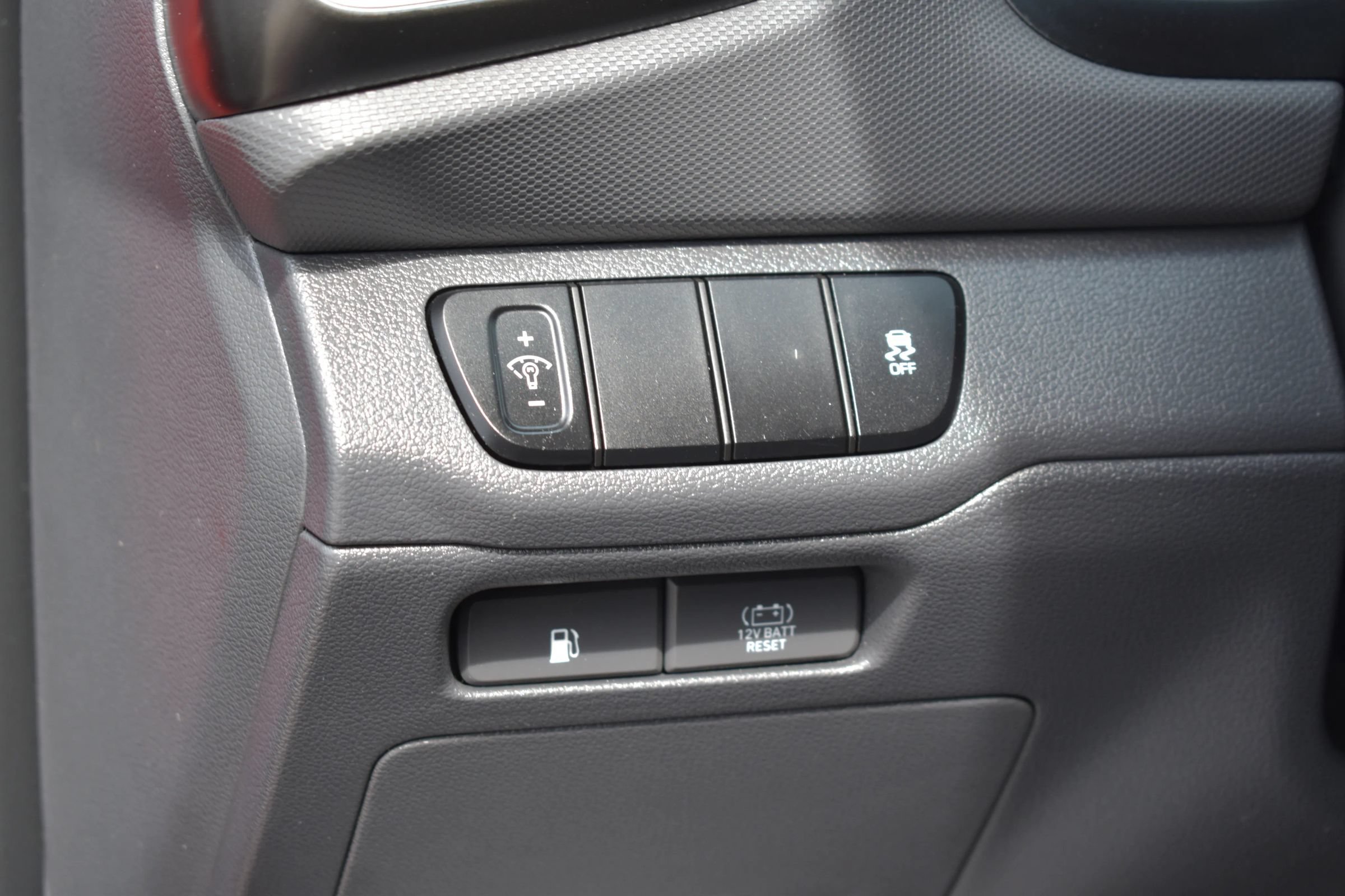 Used 2019 Hyundai Ioniq Blue FWD image 16