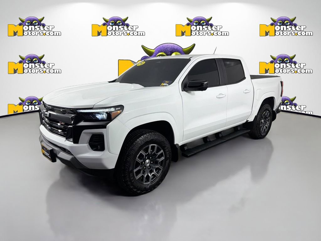 Used 2024 Chevrolet Colorado Z71 w/ Z71 Convenience Package 2