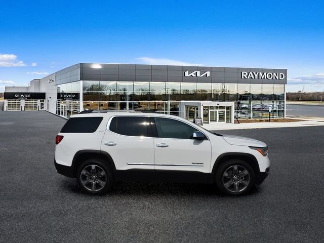 Used 2017 GMC Acadia SLT AWD/4WD image 2