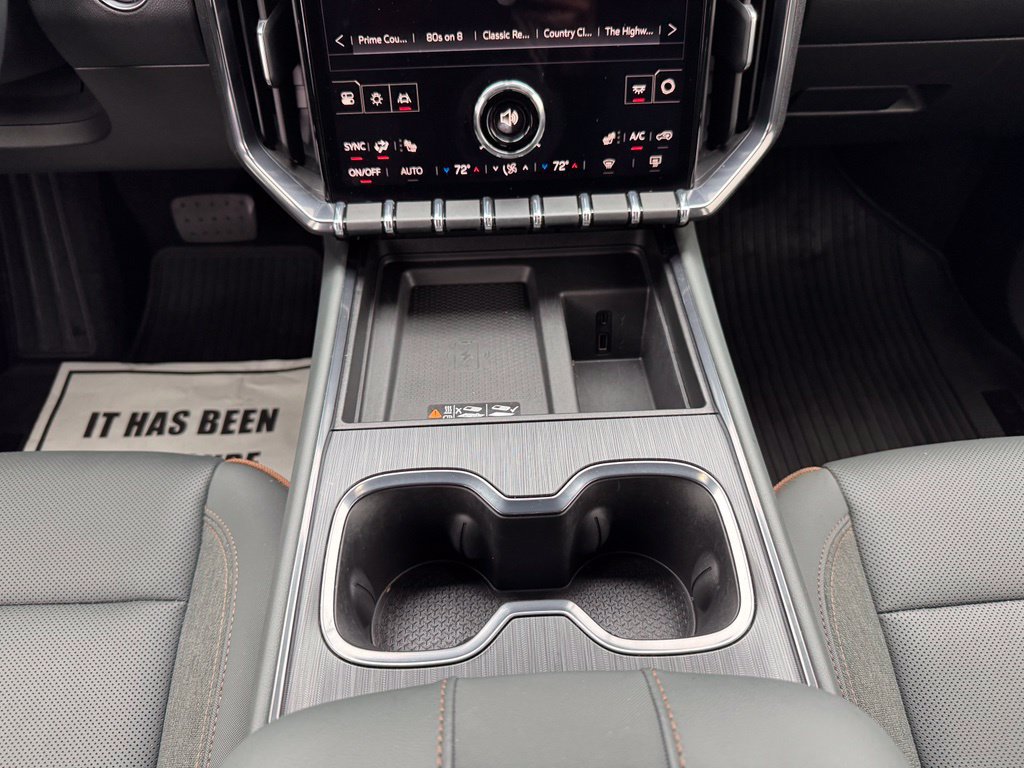 Used 2025 GMC Acadia AT4 w/ LPO, Floor Liner Package AWD/4WD image 28