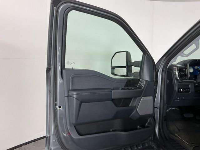 Used 2025 Ford F450 Lariat w/ FX4 Off-Road Package AWD/4WD image 14