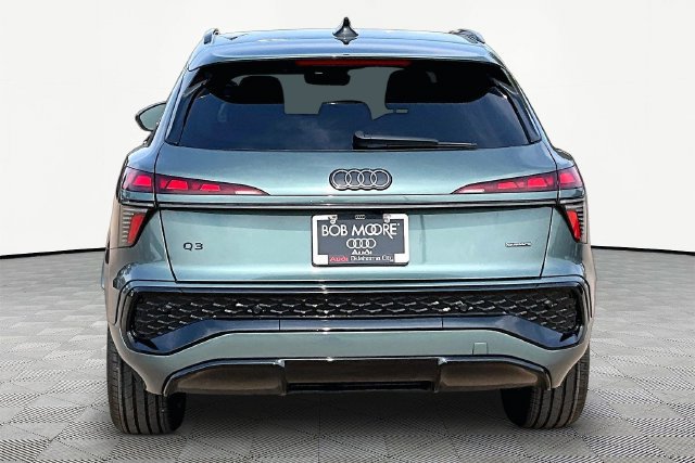 New 2026 Audi Q3 quattro 2.0T AWD/4WD image 4