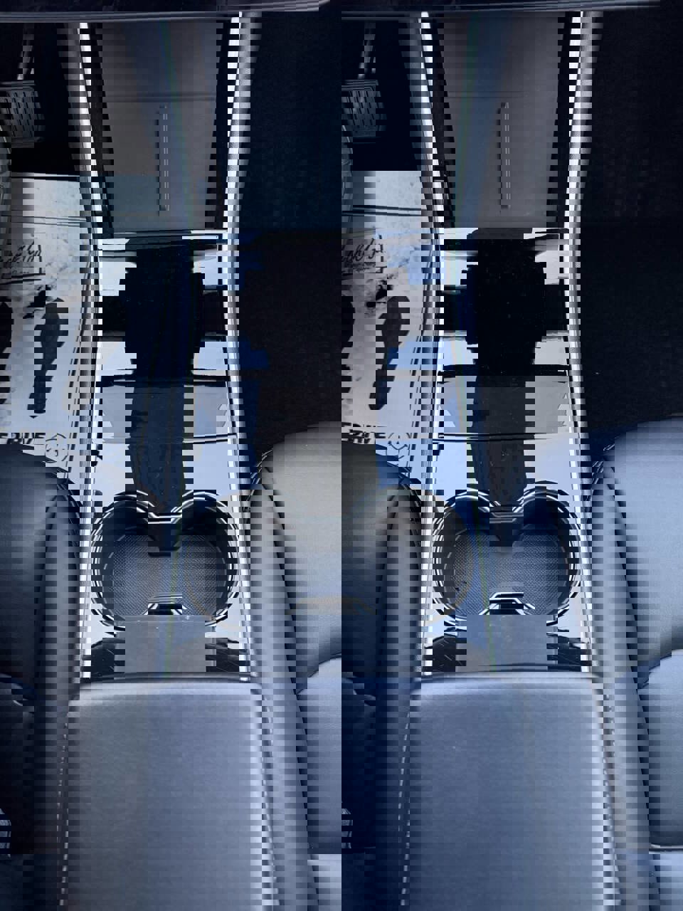 Used 2021 Tesla Model Y Long Range image 10