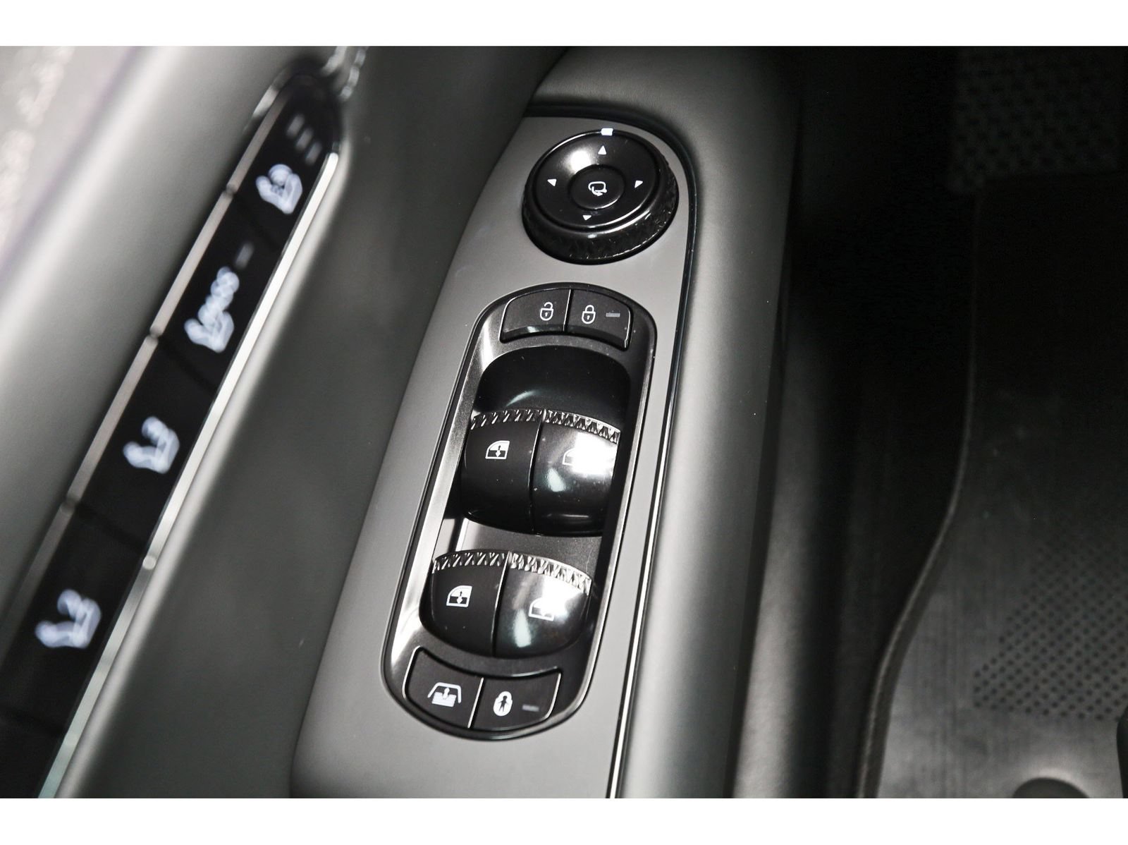 Used 2026 Genesis G90 3.5T Prestige AWD/4WD image 22