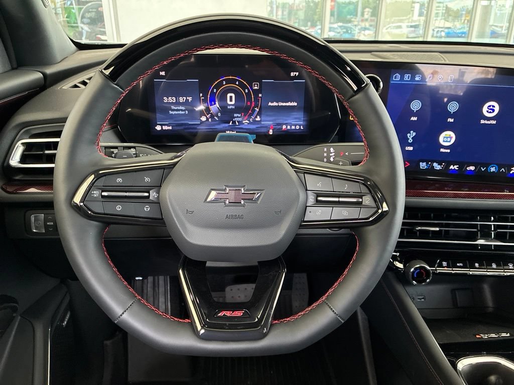 New 2026 Chevrolet Traverse RS w/ LPO, Floor Liner Package FWD image 16