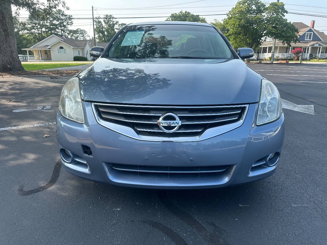 Used 2012 Nissan Altima 3.5 SR w/ Sport Pkg FWD image 3