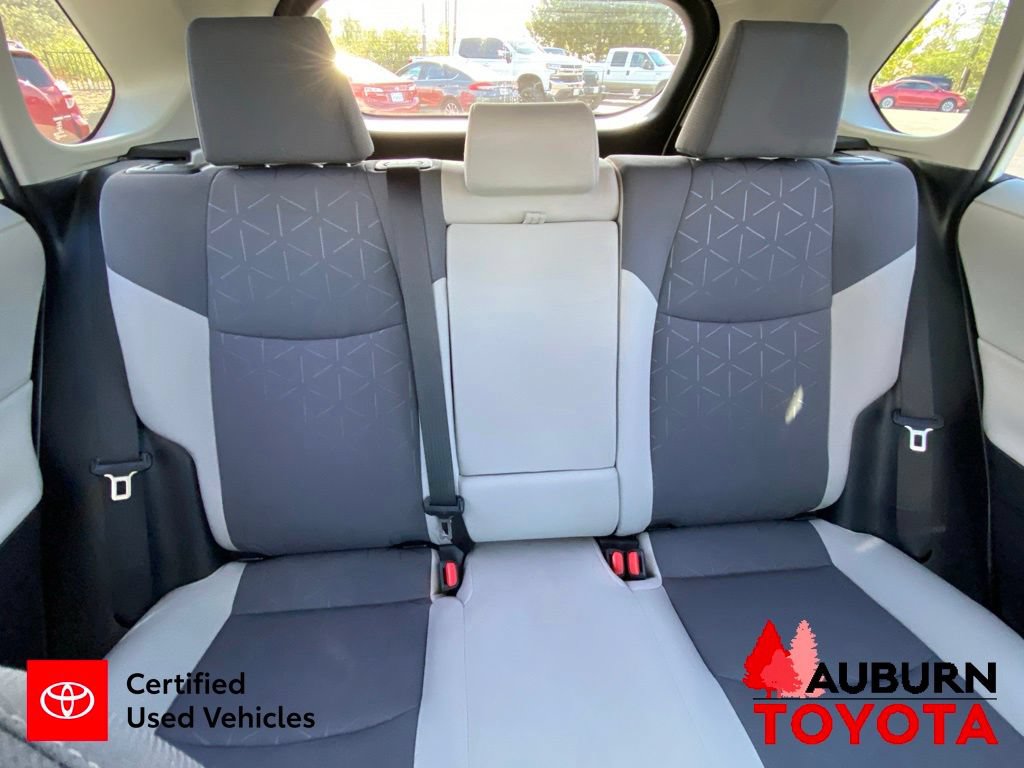 Certified 2021 Toyota RAV4 XLE w/ Convenience Package AWD/4WD image 22