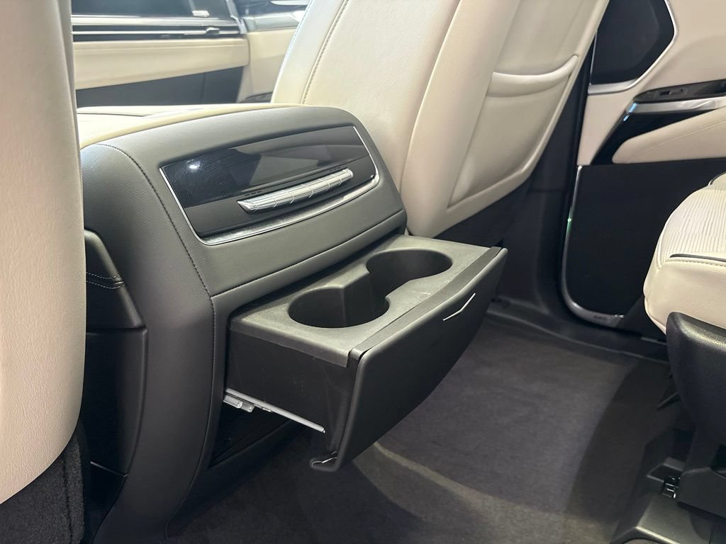 Used 2025 Cadillac Escalade Sport w/ LPO, ONYX Package AWD/4WD image 22