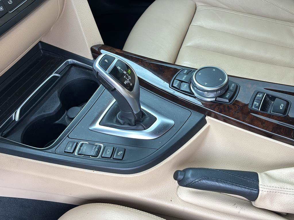 Used 2017 BMW 430i Convertible image 24