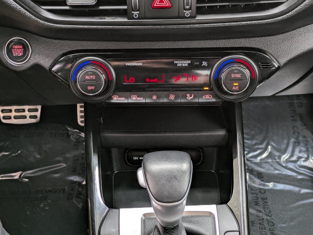 Used 2023 Kia Forte GT-Line w/ GT-Line Technology Package FWD image 32