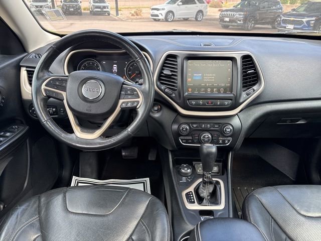 Used 2015 Jeep Cherokee Limited w/ Luxury Group AWD/4WD image 30