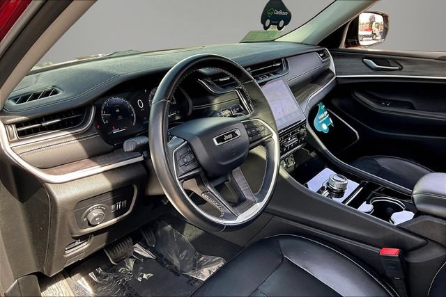 Used 2021 Jeep Grand Cherokee L Limited AWD/4WD image 17
