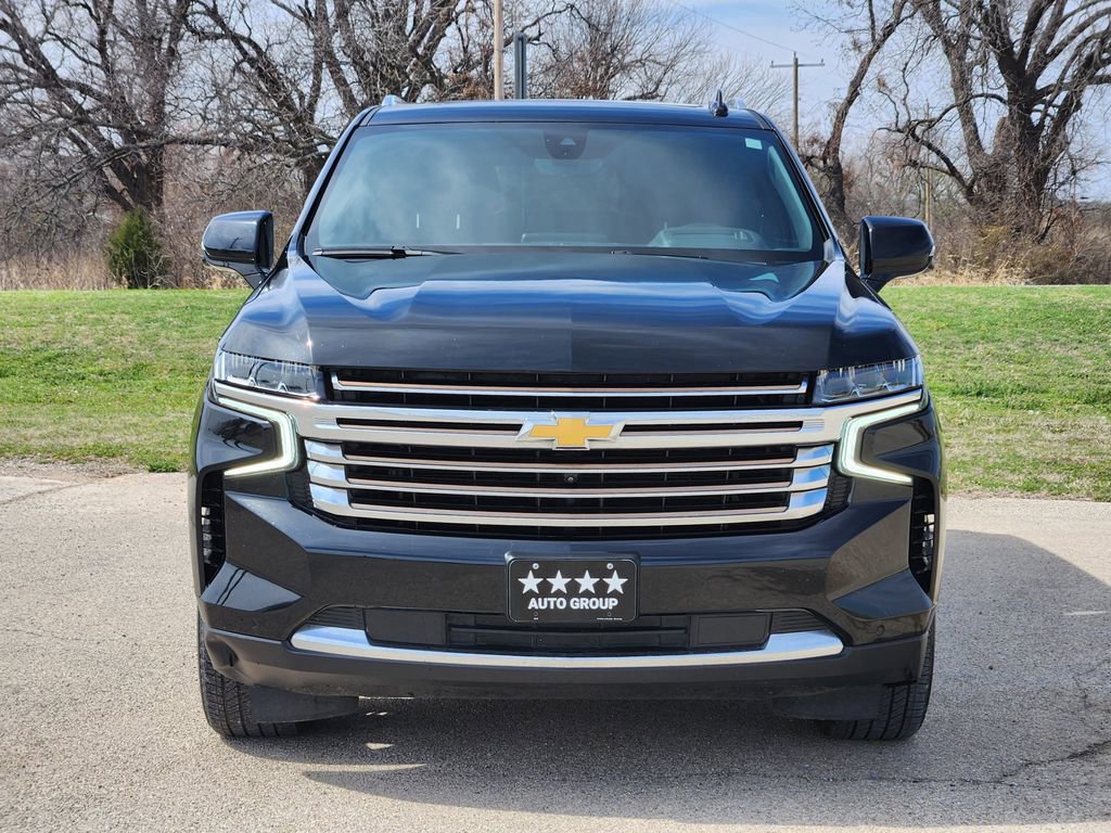 Used 2022 Chevrolet Tahoe High Country AWD/4WD image 2