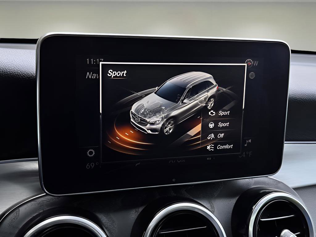 Used 2019 Mercedes-Benz GLC 350e 4MATIC image 12