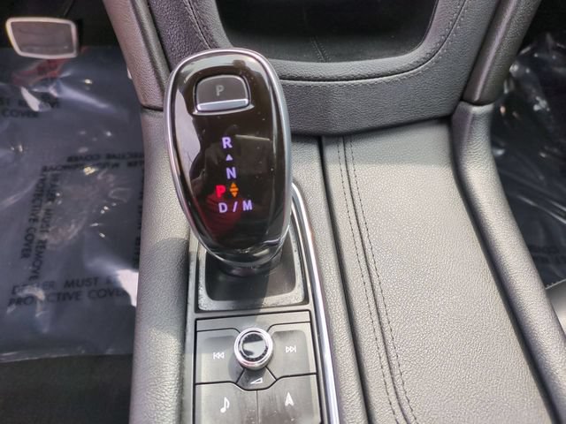 Certified 2021 Cadillac XT5 Sportv w/ LPO, Floor Liner Package AWD/4WD image 16