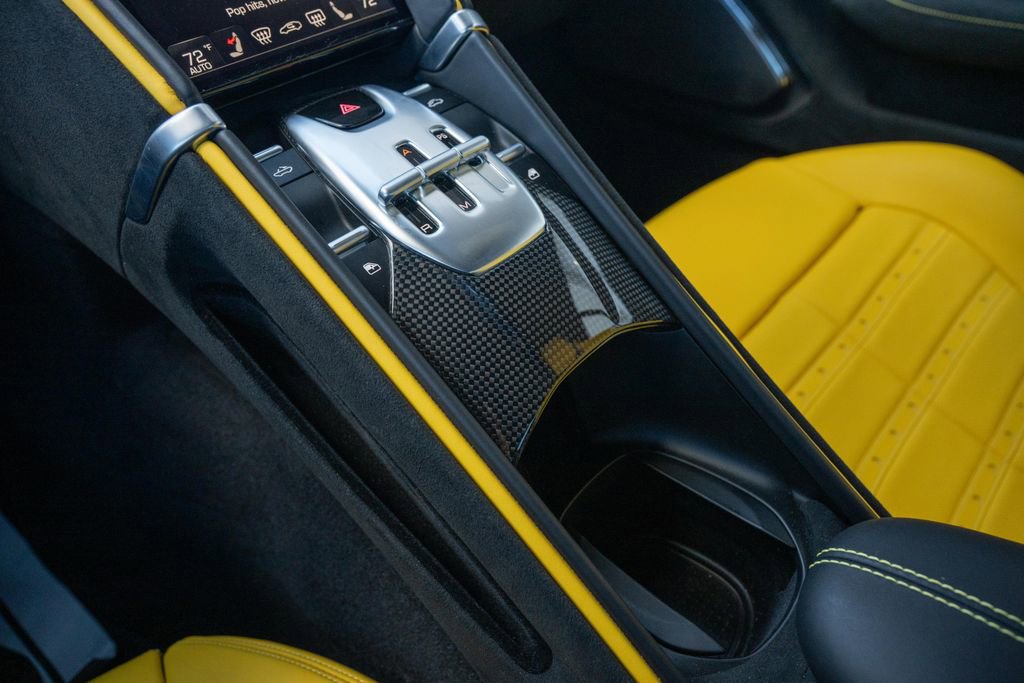 Used 2024 Ferrari Roma Spider image 45