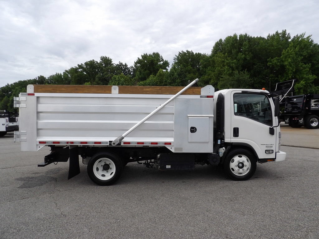 Used 2024 Chevrolet Low Cab Forward 5500HD RWD image 21