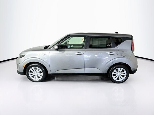 Certified 2023 Kia Soul LX FWD image 8