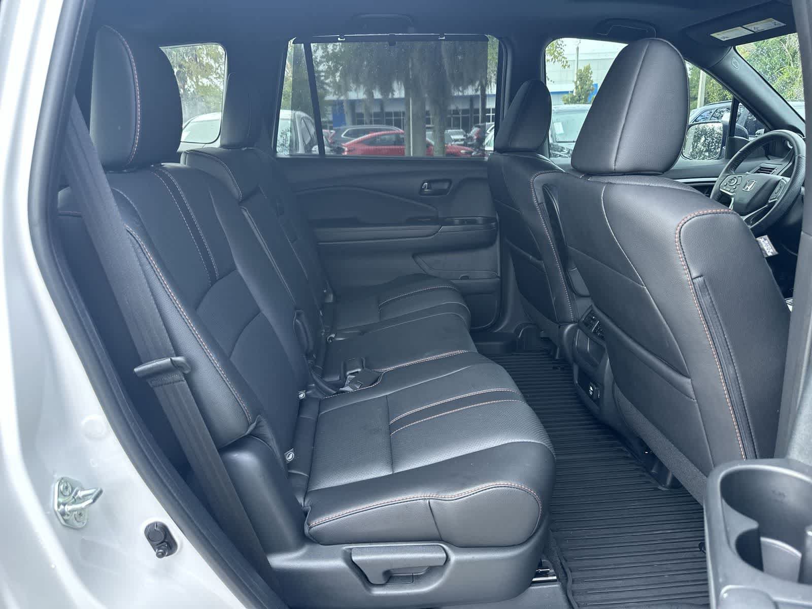 Used 2023 Honda Passport TrailSport image 16
