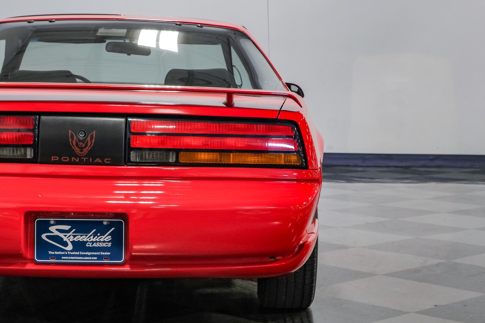 Used 1992 Pontiac Firebird Coupe RWD image 26