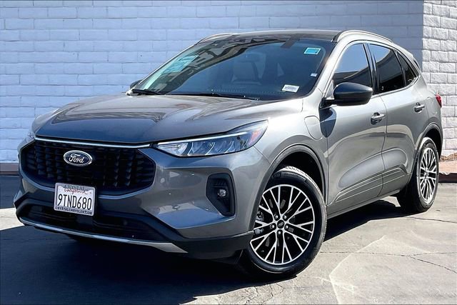 Used 2025 Ford Escape SE