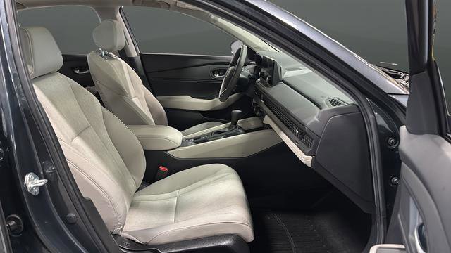 Used 2024 Honda Accord EX image 25