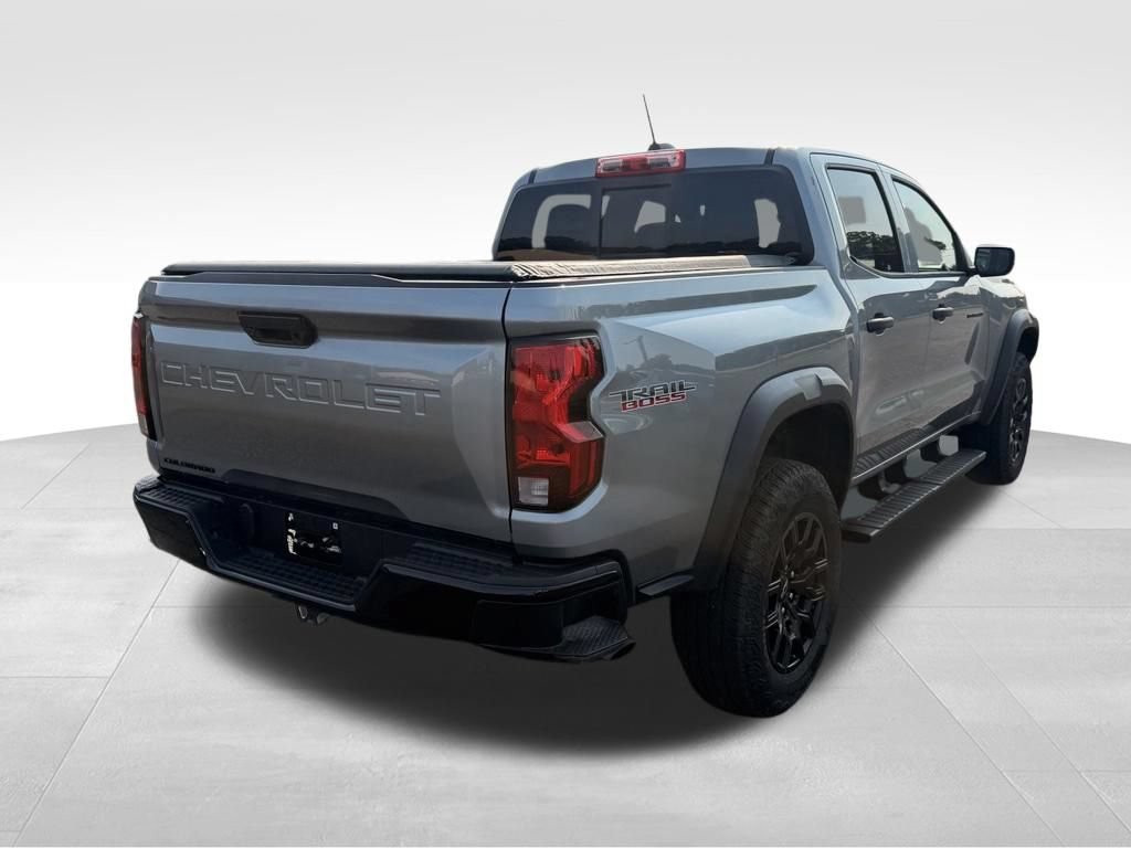 Used 2024 Chevrolet Colorado Trail Boss AWD/4WD image 6
