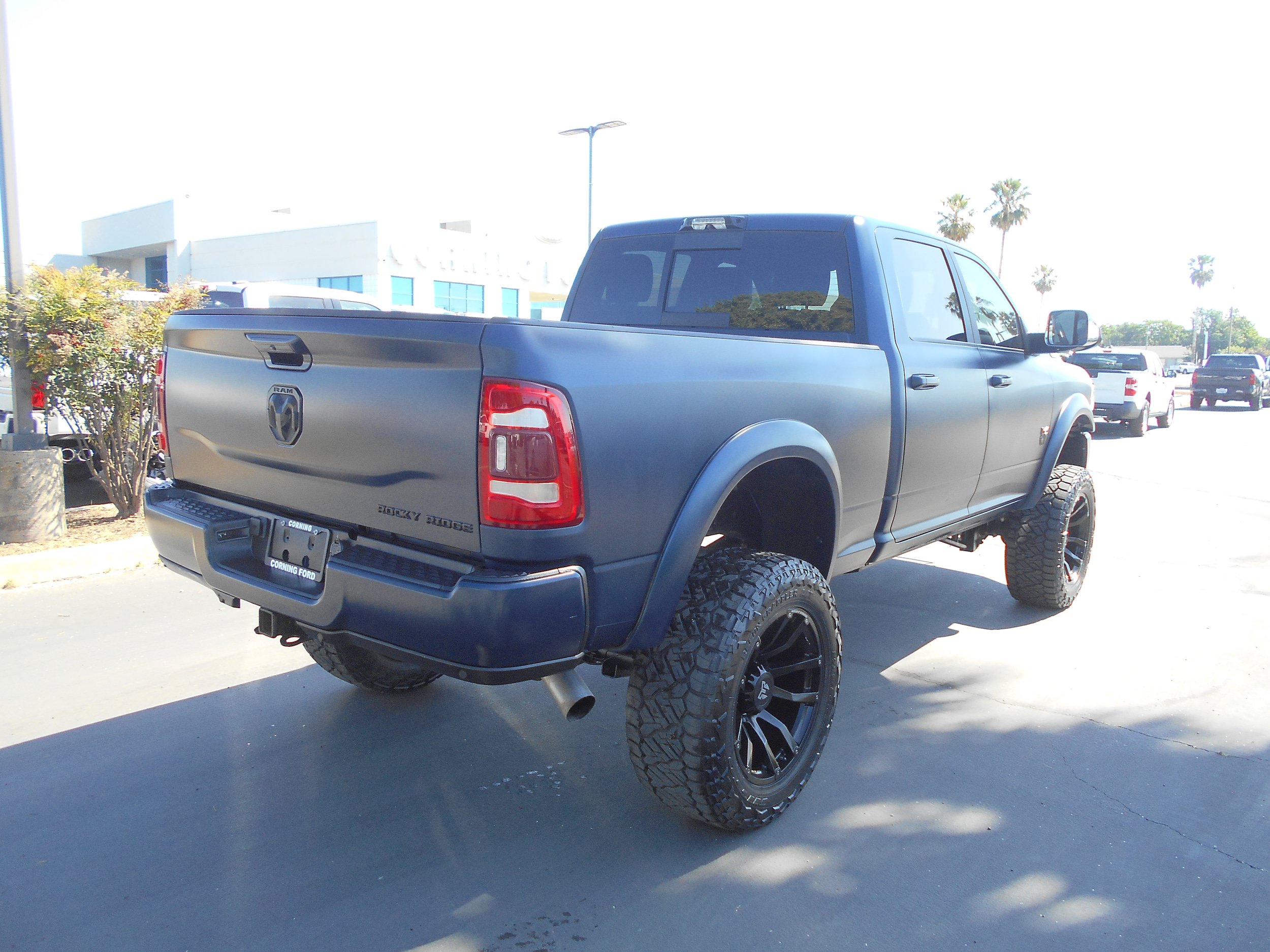 Used 2022 RAM 3500 Laramie AWD/4WD image 5