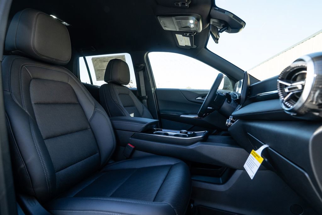 New 2026 Chevrolet Equinox LT image 13