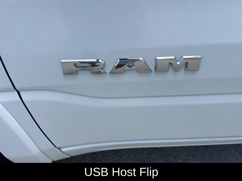 Used 2026 RAM 1500 Big Horn RWD image 32