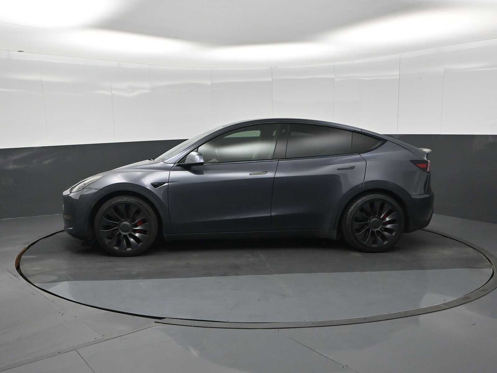 Used 2021 Tesla Model Y Performance AWD/4WD image 4