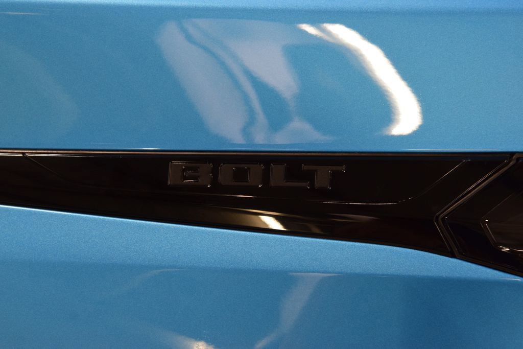 New 2027 Chevrolet Bolt LT w/ Comfort Package image 14