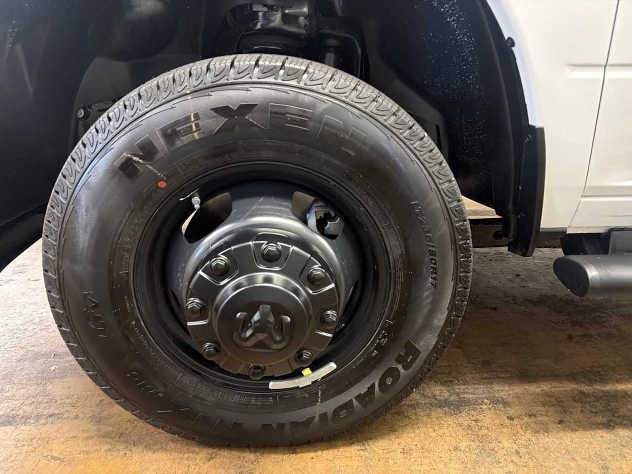 New 2026 RAM 3500 Tradesman AWD/4WD image 9