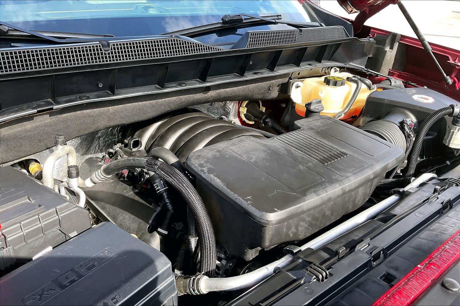 Used 2019 Chevrolet Silverado 1500 High Country w/ Safety Package II RWD image 33