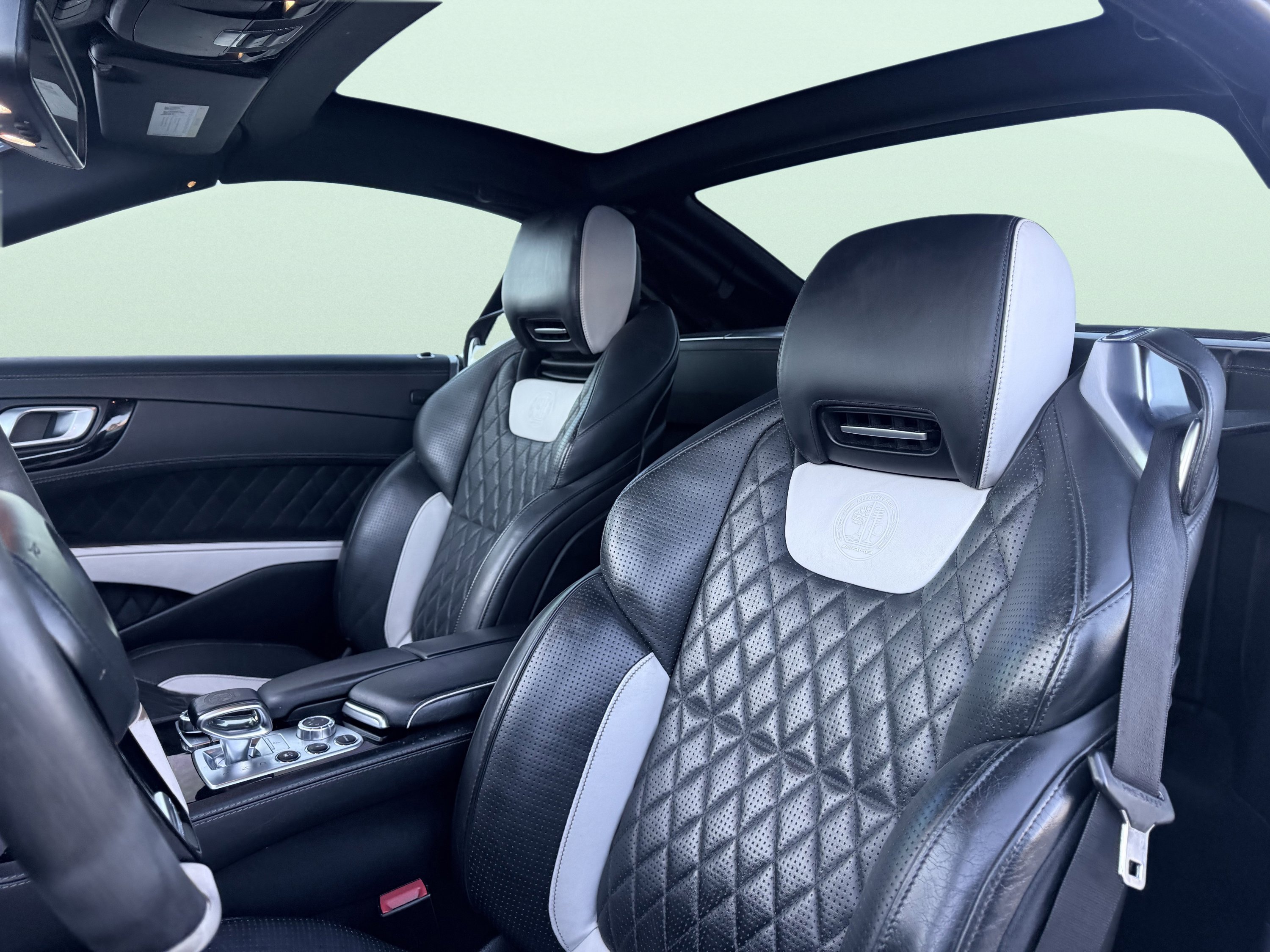 Used 2015 Mercedes-Benz SL 63 AMG image 18