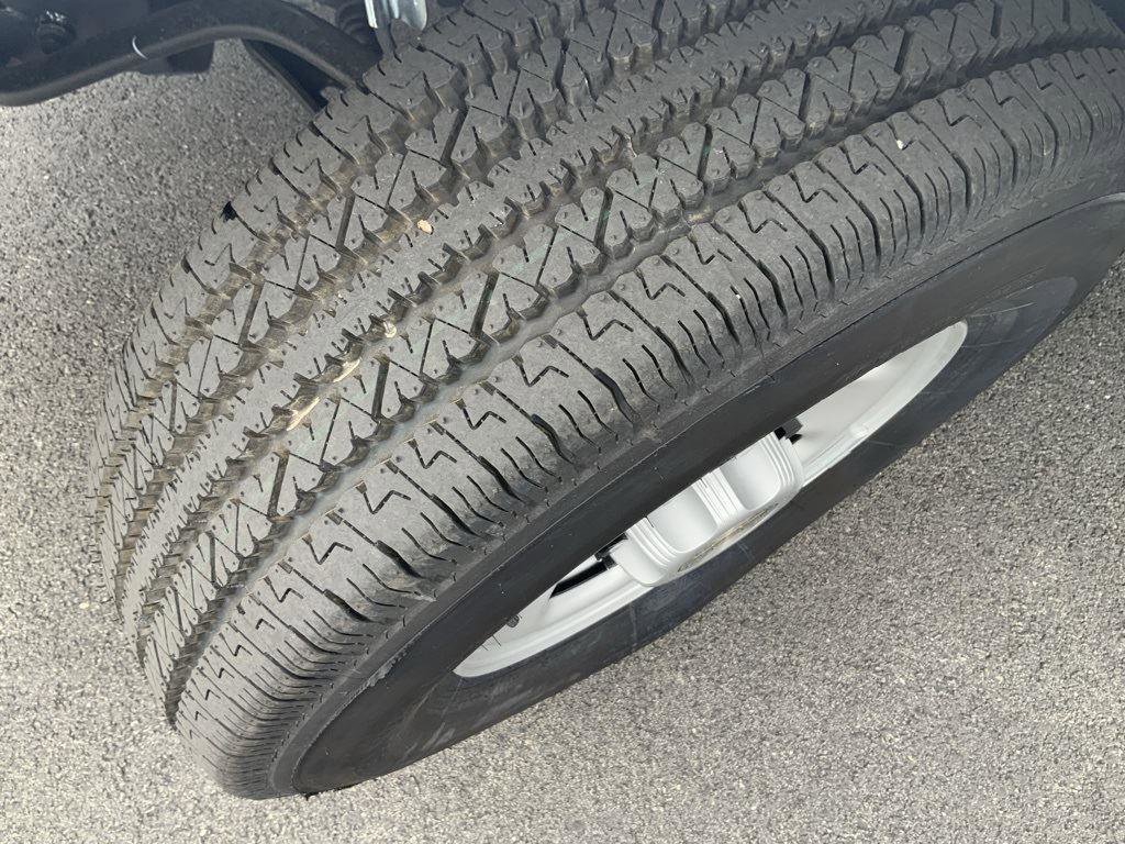 New 2025 Chevrolet Express 3500 Extended w/ Driver Convenience Package RWD image 18