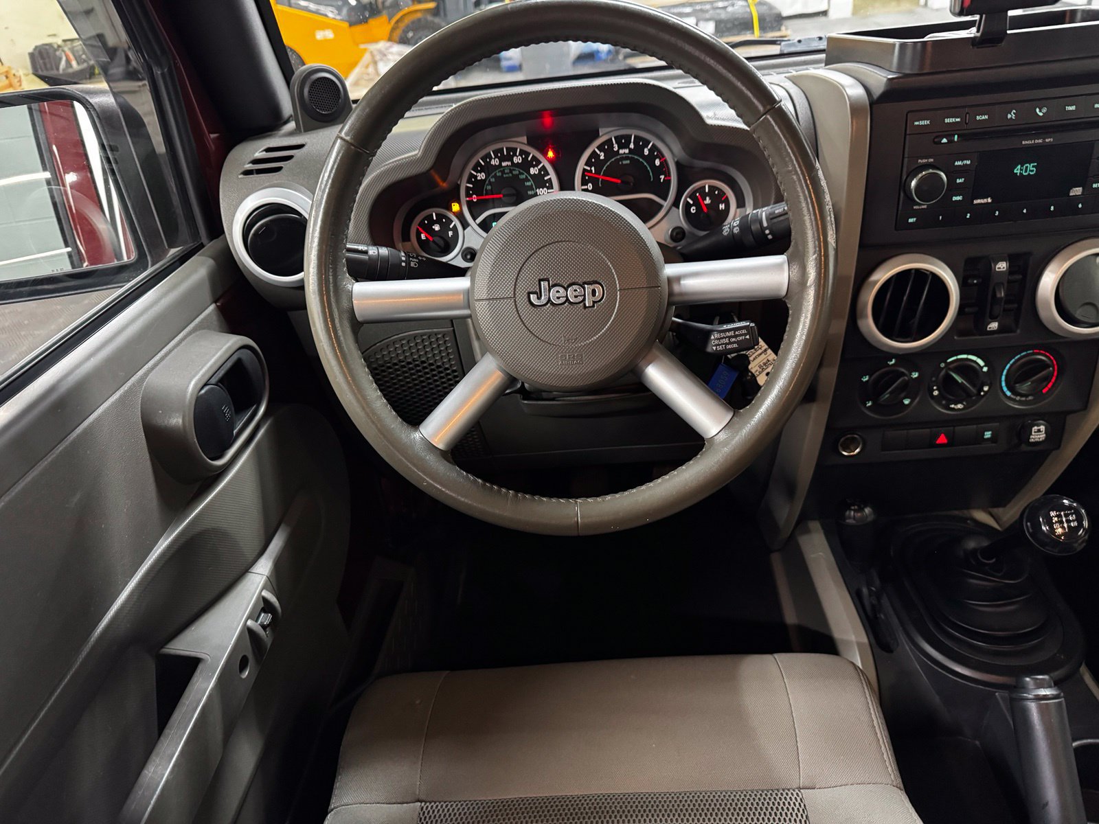 Used 2008 Jeep Wrangler Unlimited Sahara w/ Trailer Tow Group AWD/4WD image 10