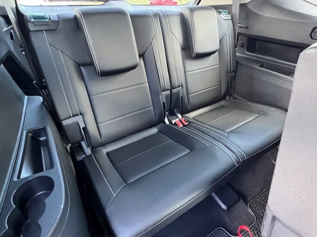 Used 2023 Volkswagen Atlas SE image 13