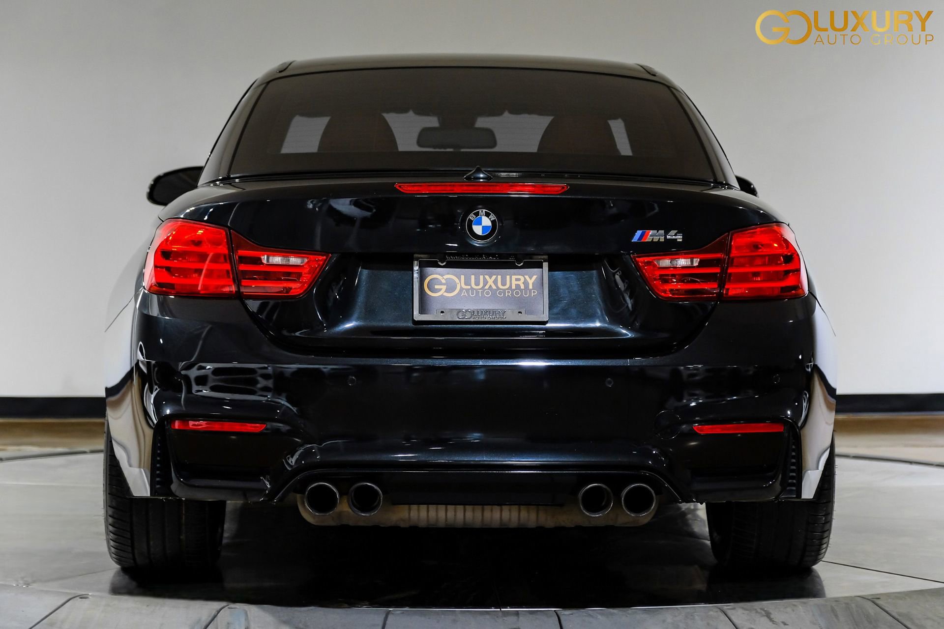 Used 2017 BMW M4 Base image 10